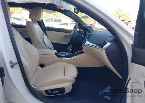 2021 BMW 330I z USA, uszkodzony, nr VIN 3MW5R1J07M8B91098